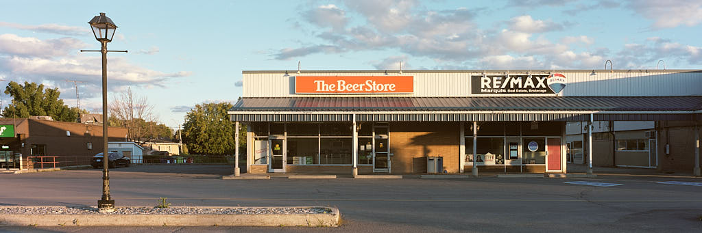 The Beer Store - Newington, On