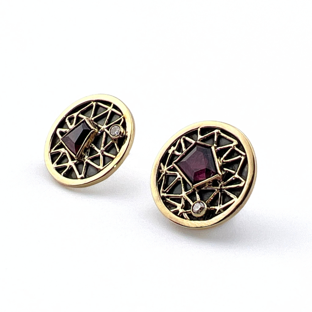 The Asymmetry of Strength Studs