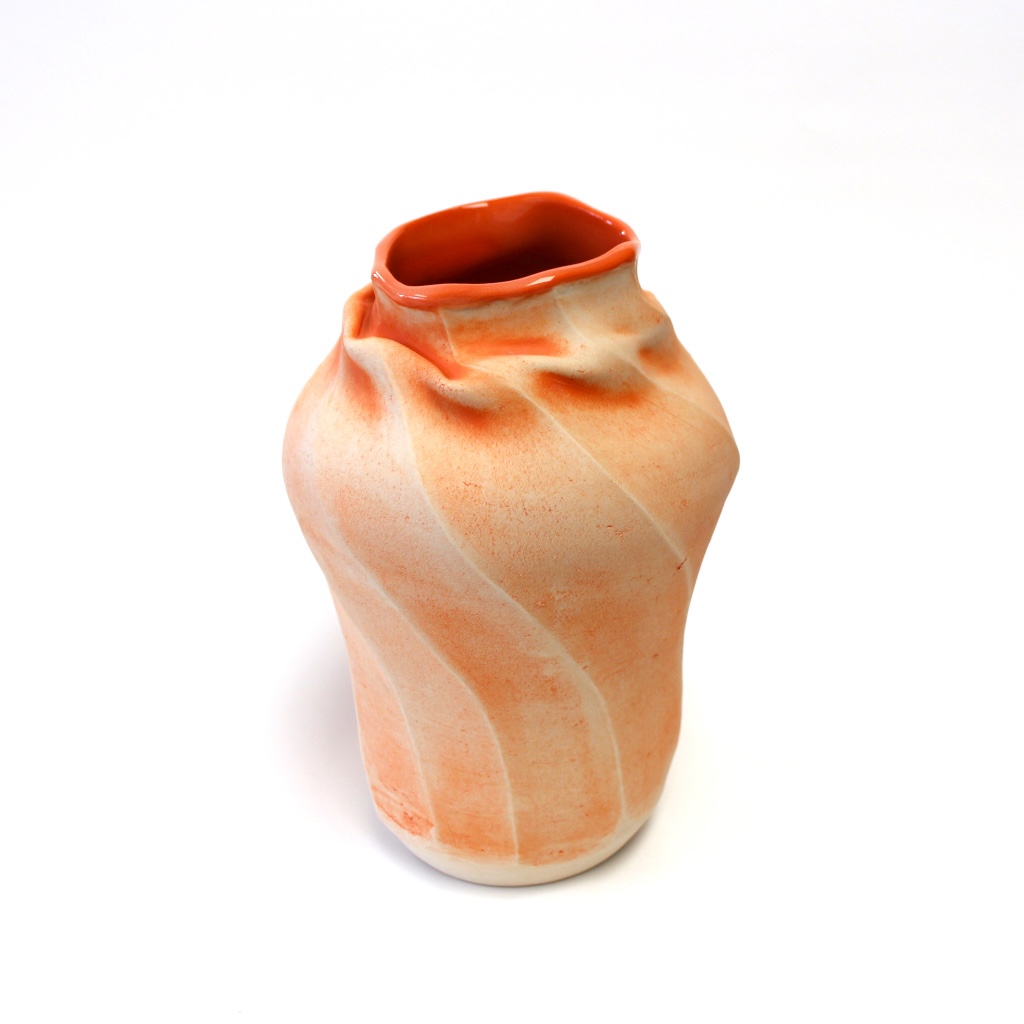 FACETED VASE by Caroline Yu