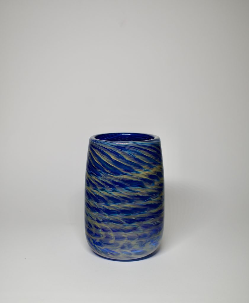 Derecho Series, Vase